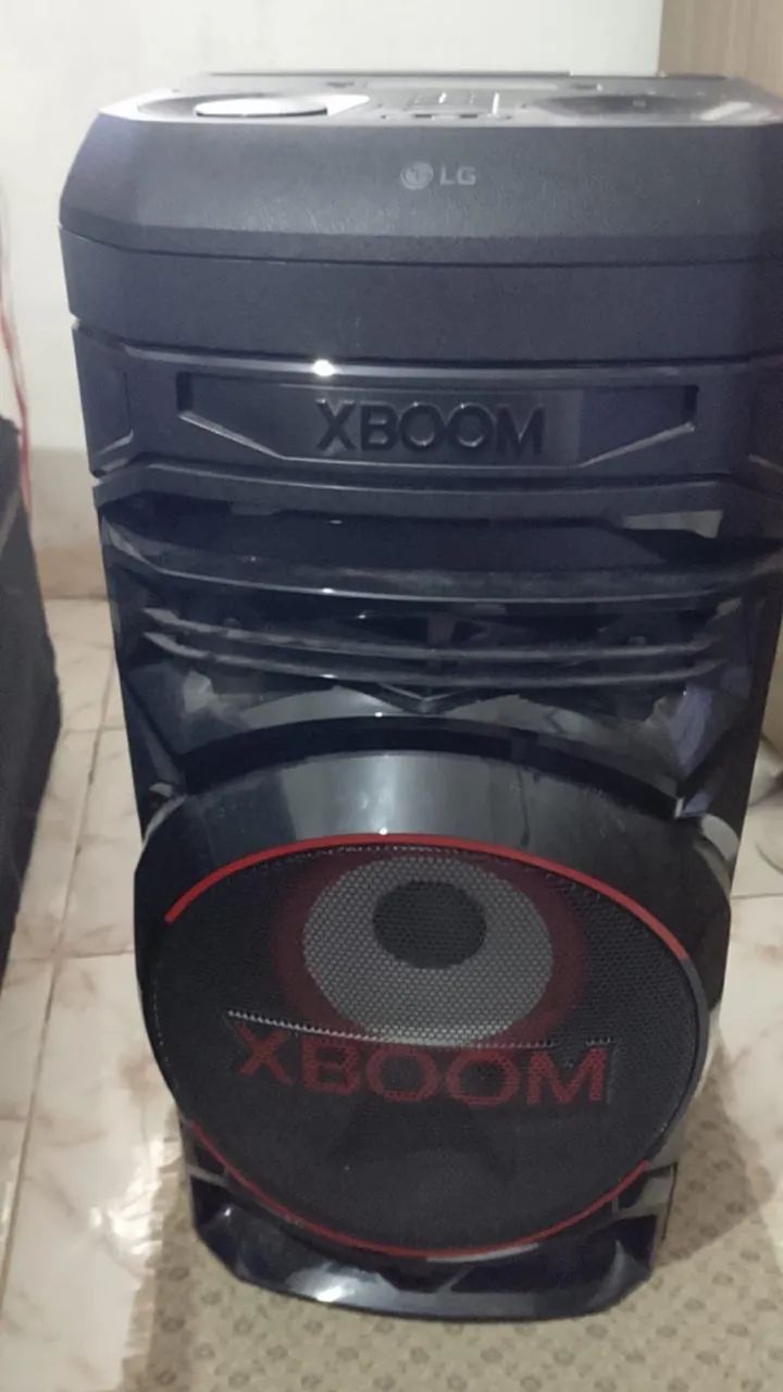 Caixa de soM XBOMM LG 
