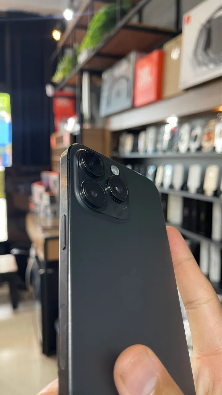 iPhone 15 Pro Max (seminovo) (A PARTIR) - Foto 5