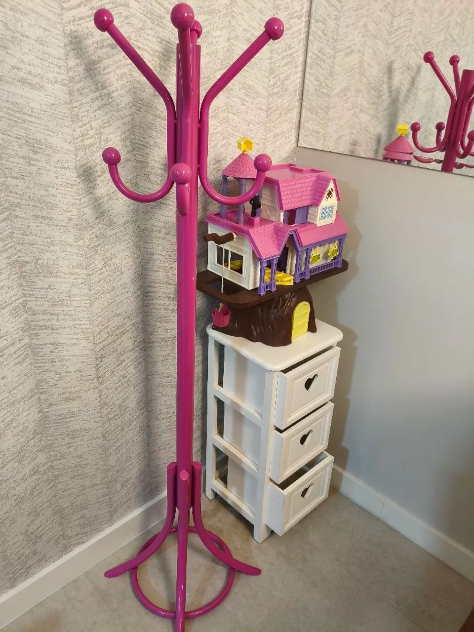 Kit quarto infantil, gavetinhas, casa boneca, cabideiro
