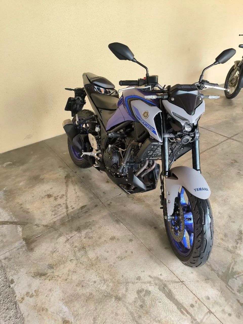 MT 03 baixa km 