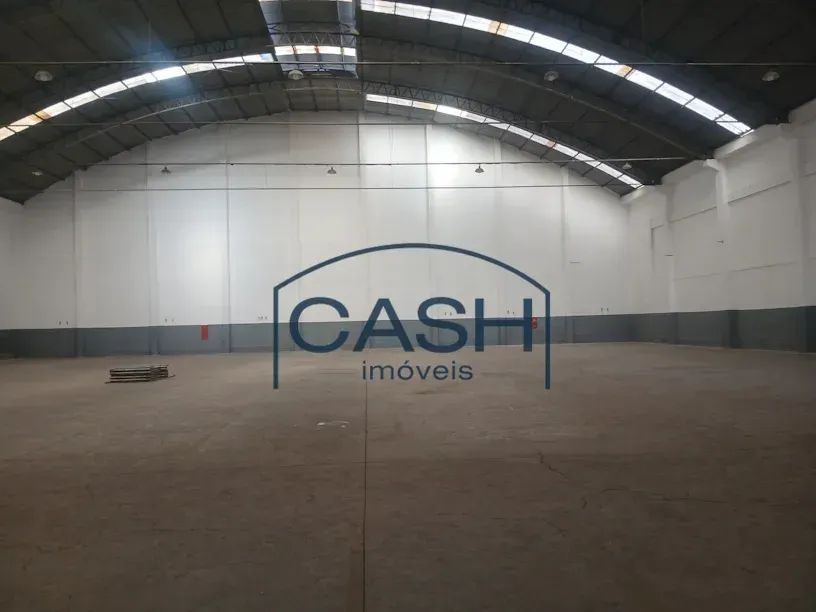Galpão em Olaria  1.650m² - Entrada para Carreta - Ref. 7198