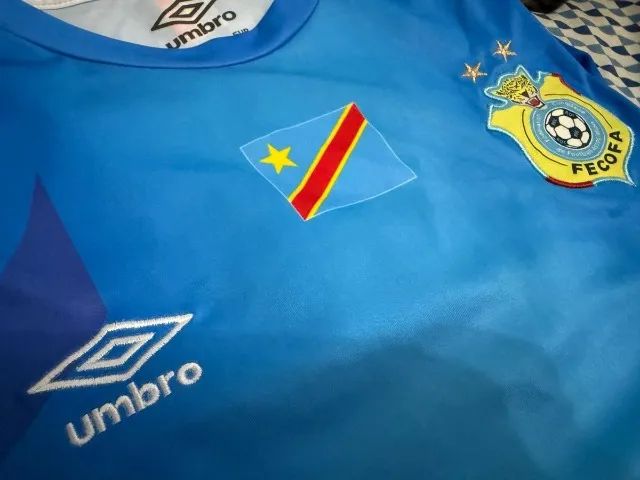 camisa umbro república democrática do congo 2023 home - Foto 4