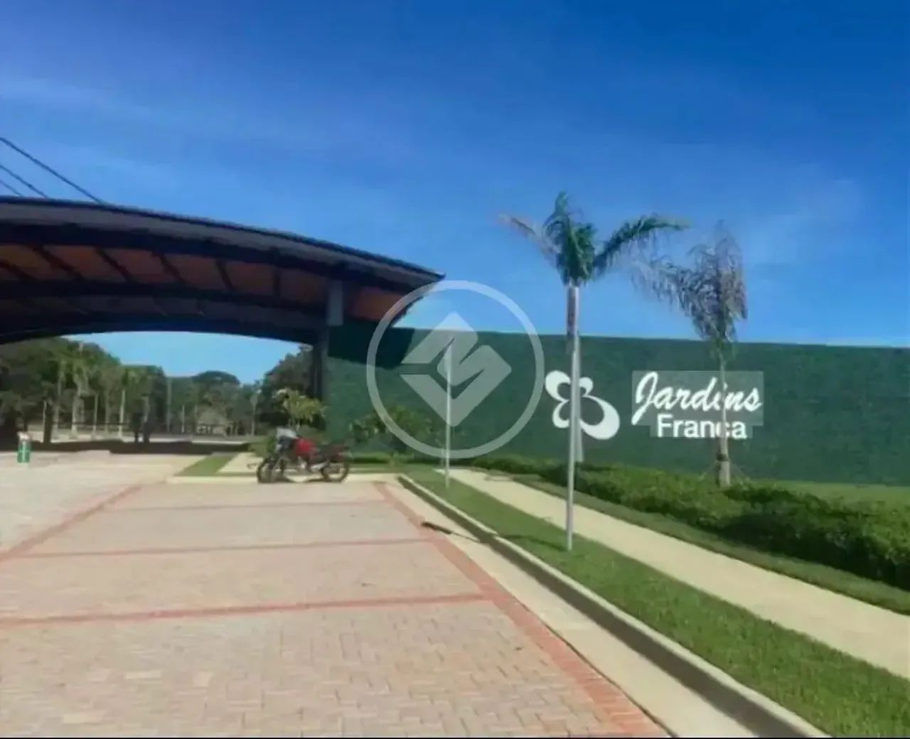 Terreno no Jardins França codigo: 279345