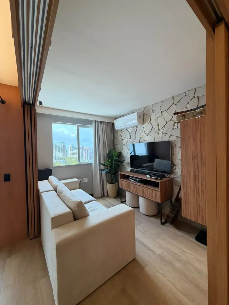 VENDO Apartamento no Condomínio ED. ARPOADOR - RENASCENÇA