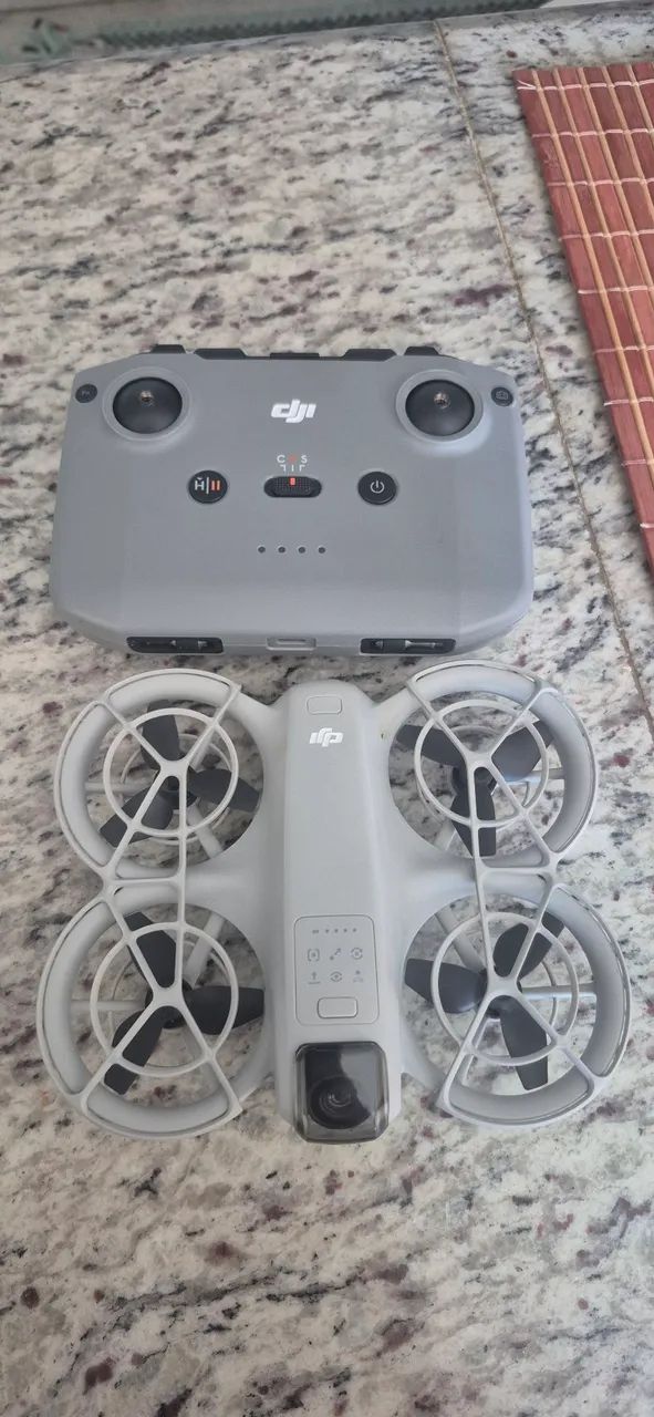 DRONE DJI NEO + CONTROLE