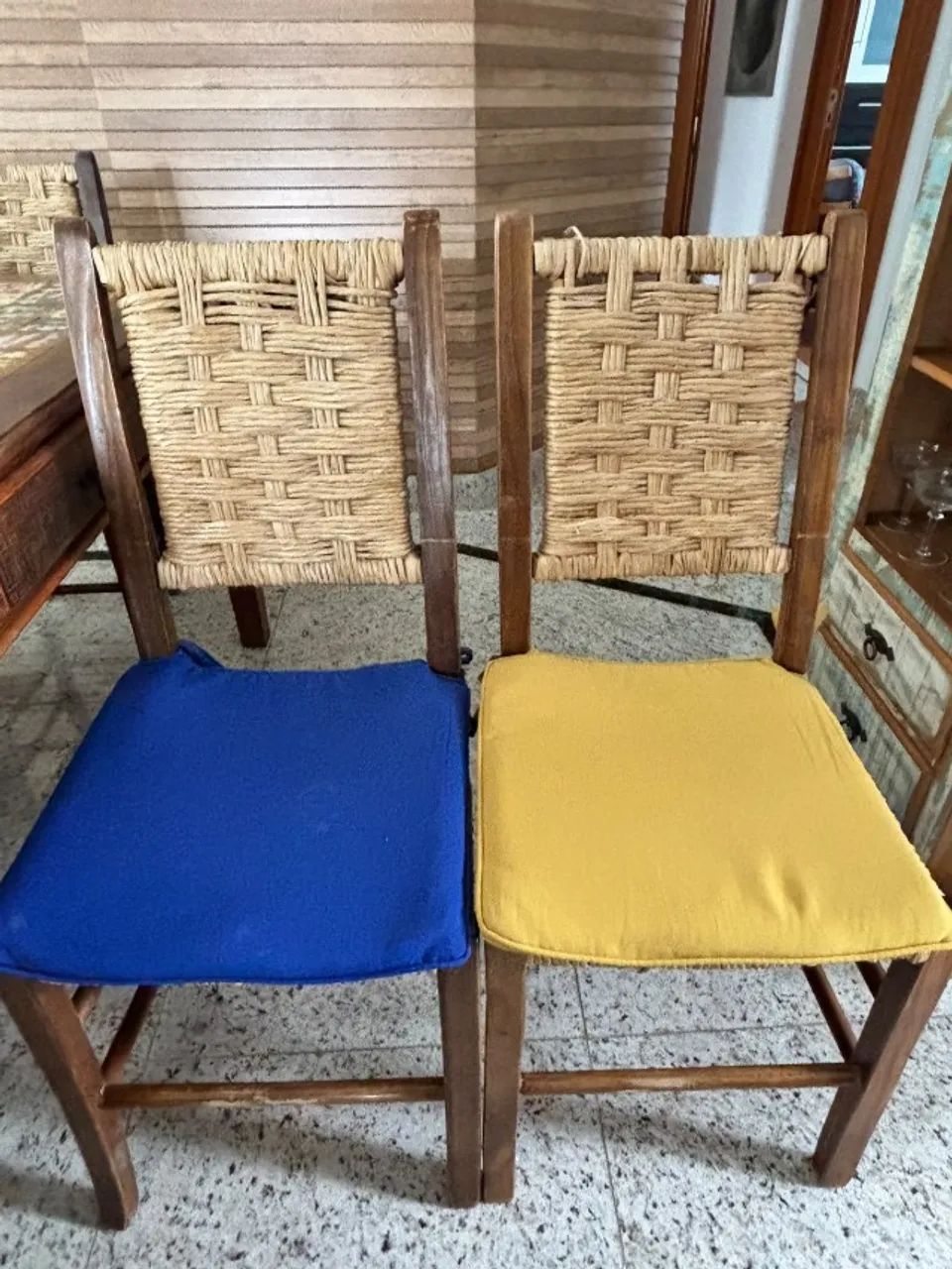 Conjunto 6 cadeiras em madeira de demolição  - Foto 2