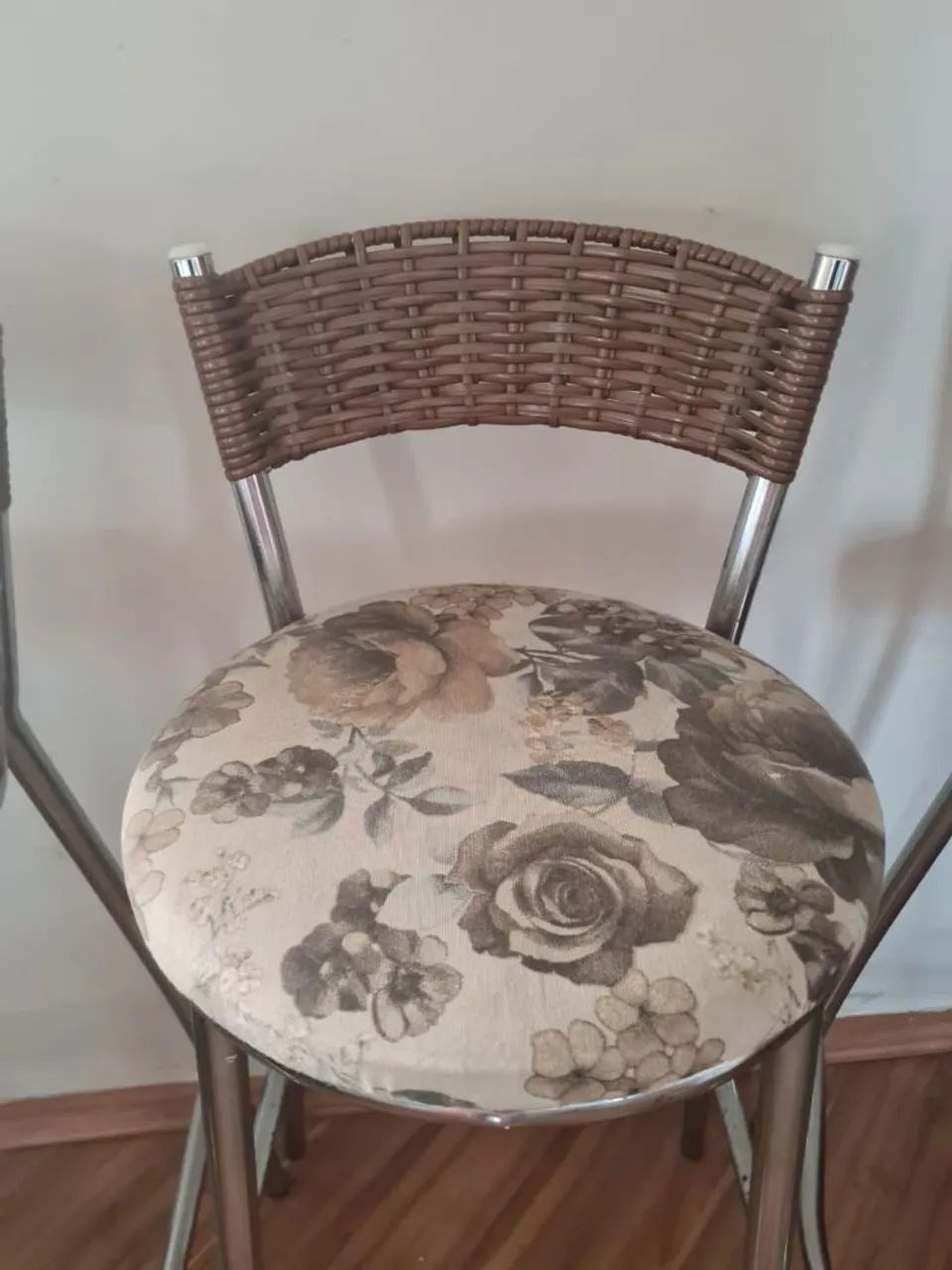 Conjunto 3 banquetas altas - Foto 2