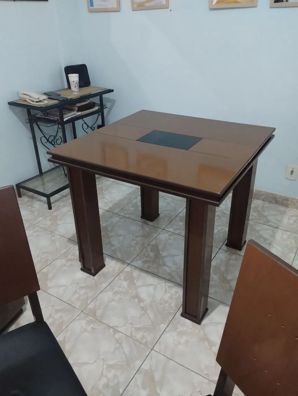 Mesa de Sala jantar com 4 cadeiras - Foto 4