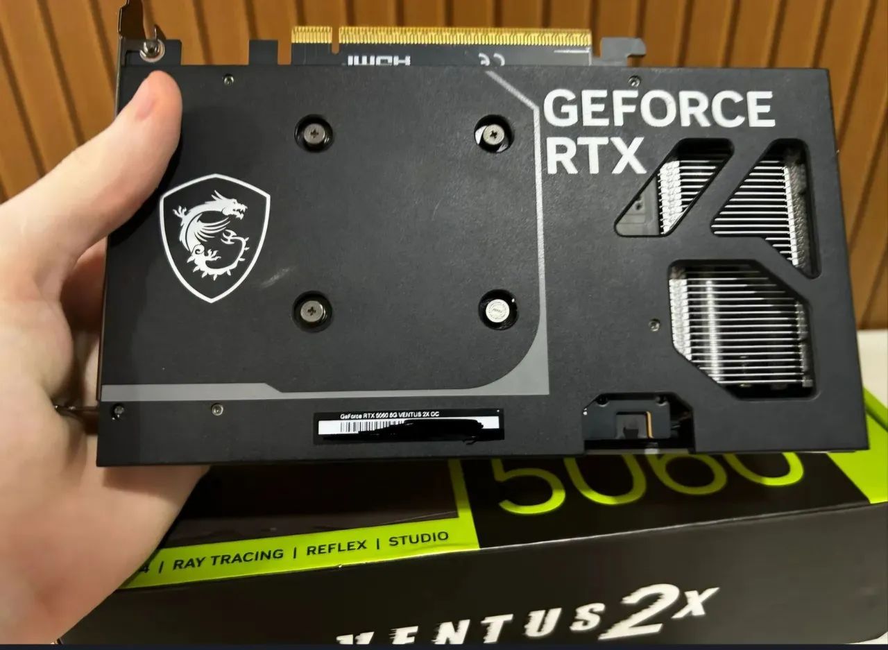 RTX 5060 VENTUS 2X MSI  - Foto 3