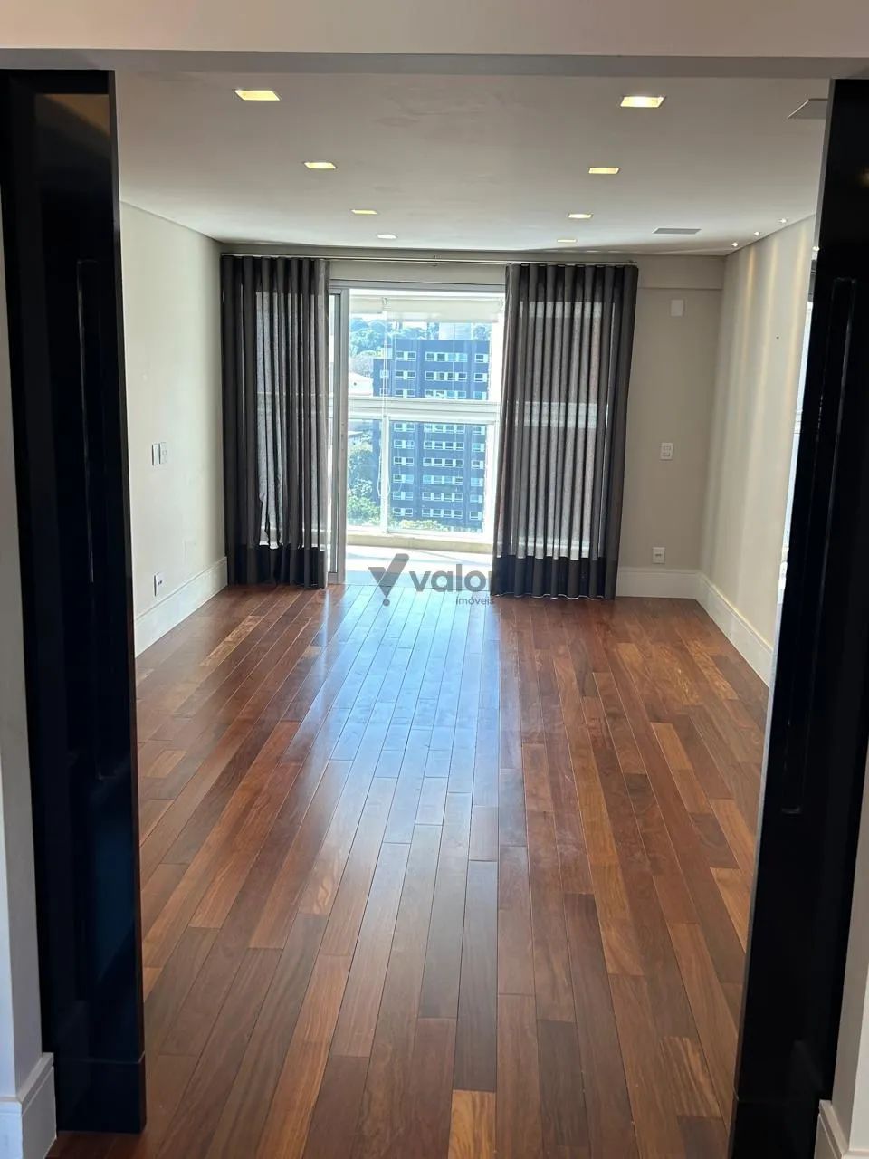 Apartamento à venda em Campinas, Cambuí, com 2 suítes, com 105 m², Edifício Coimbra - Foto 4