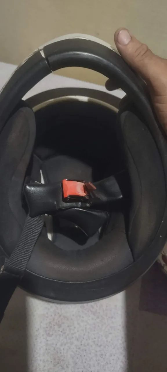 Capacetes usados 