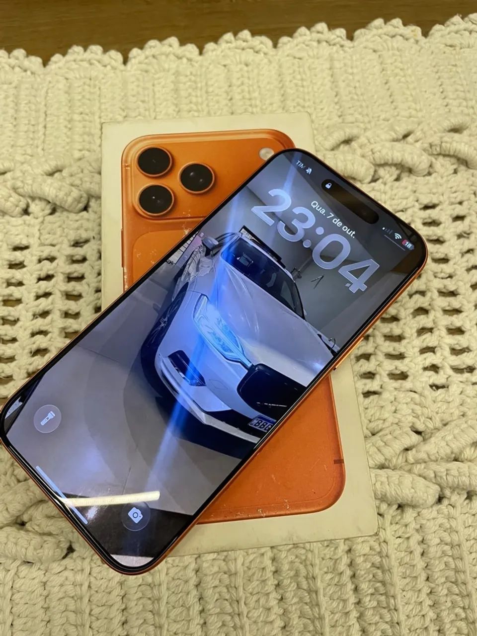 iPhone 17 pro Max  laranja 