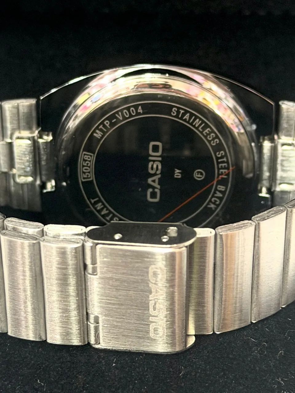 Relógio Casio cor Prata Unissex  - Foto 4
