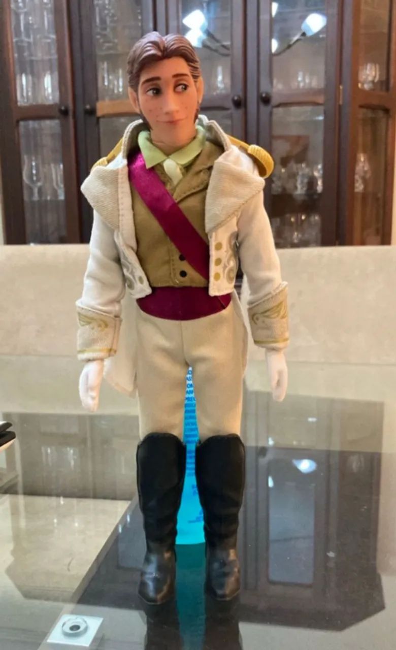 Boneca Hanz Frozen Disney 