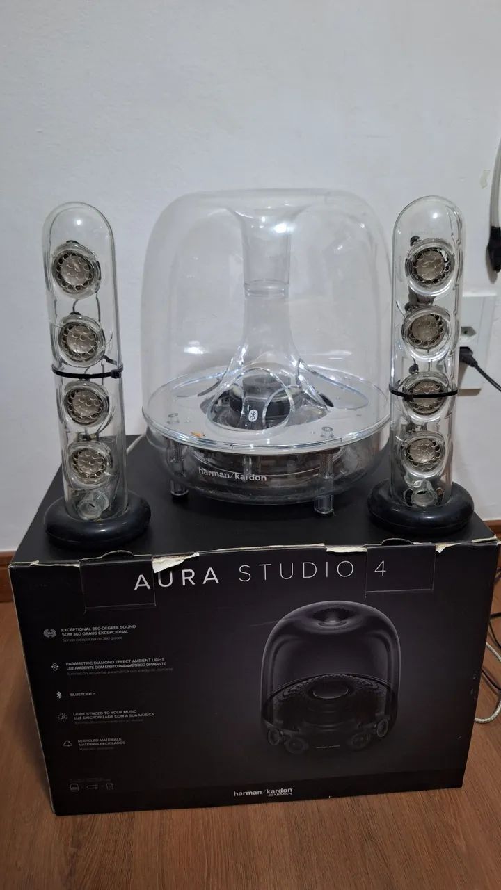Harman Kardon Soundsticks Wireless. v2 bluetooth
