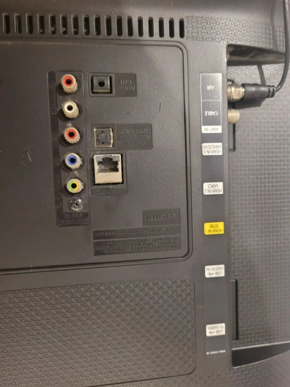 TV Samsung 32'' muito conservada, porém sem imagem  - Foto 4