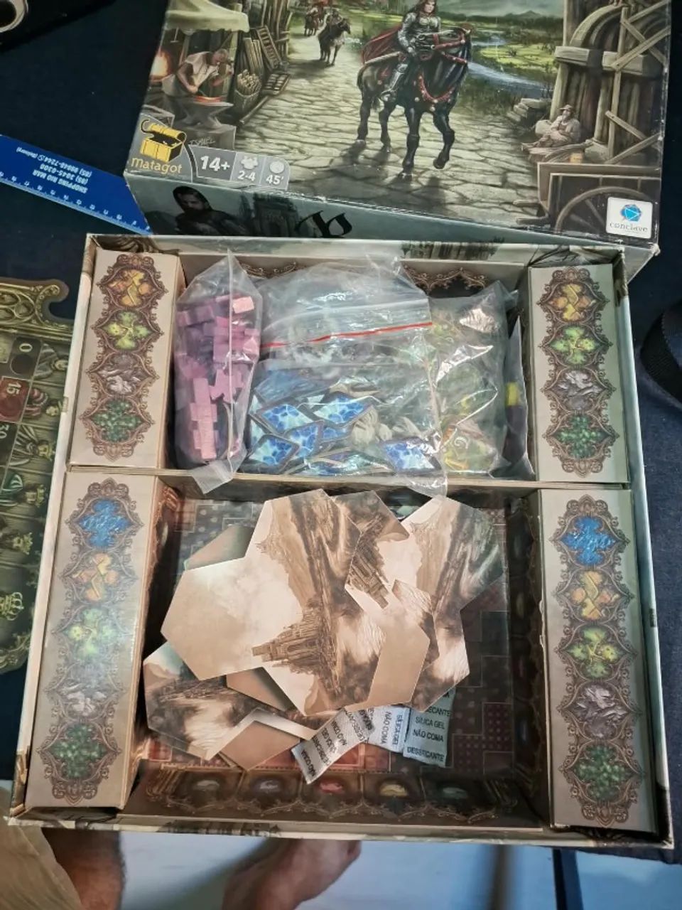 Jogo de Tabuleiro Barony + Expansão sorcery - Foto 3