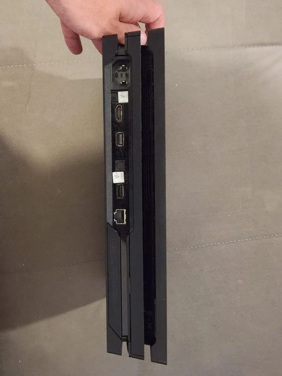 Playstation 4 - Pro - Foto 2