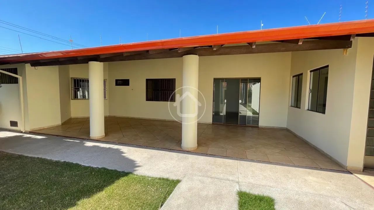 CASA 2 DORMITÓRIOS SENDO 1 SUÍTE MASTER - Foto 3