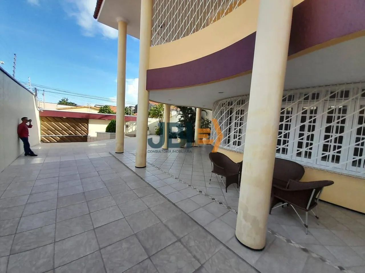Casa Duplex de Alto Padrão Com 4 Suítes com varanda - Amadeu Furtado - Foto 4