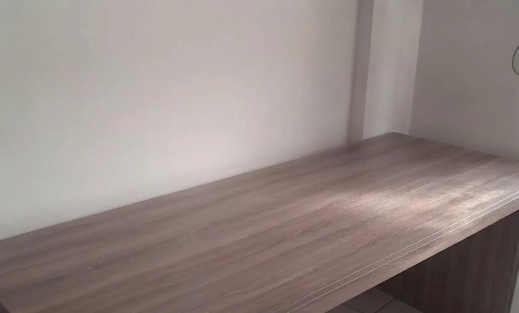 Mesa de estudo/escritório  - Foto 4