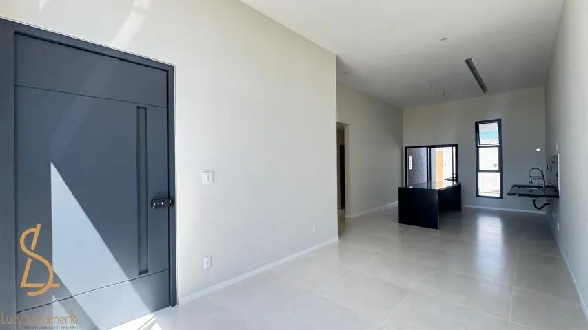 Maravilhosa Casa em Padang com 3 Quartos, Piscina e Acabamento de Luxo - Foto 3