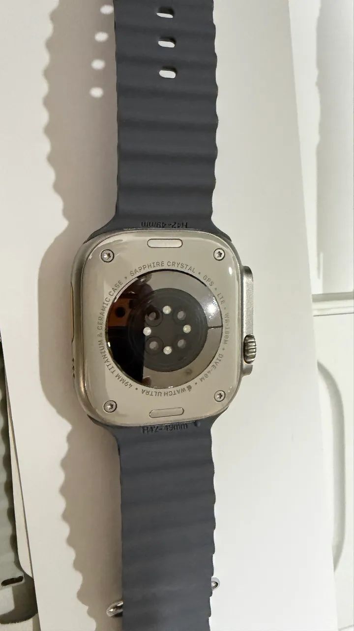 Apple Watch Ultra 2 - Foto 2