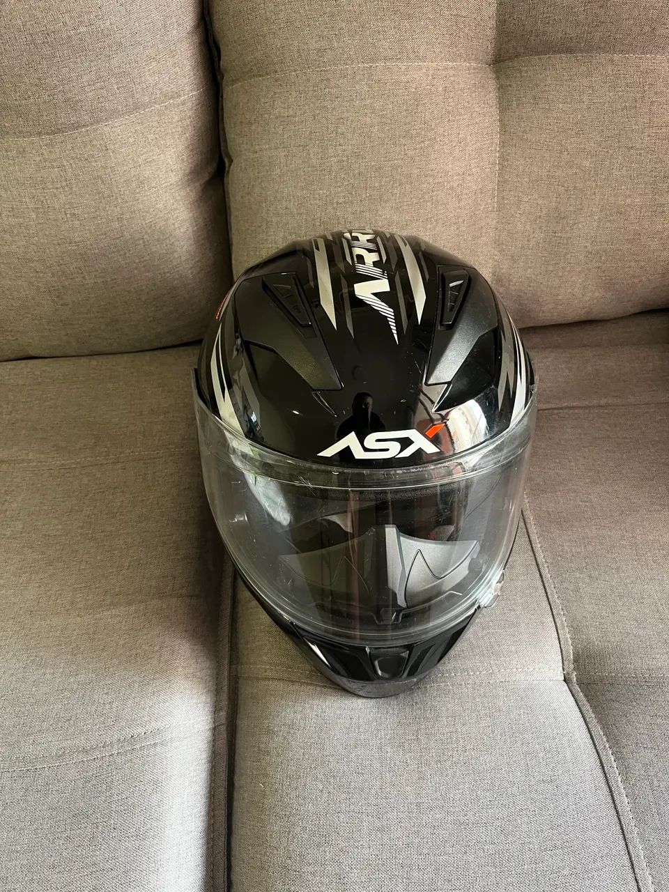 Capacete