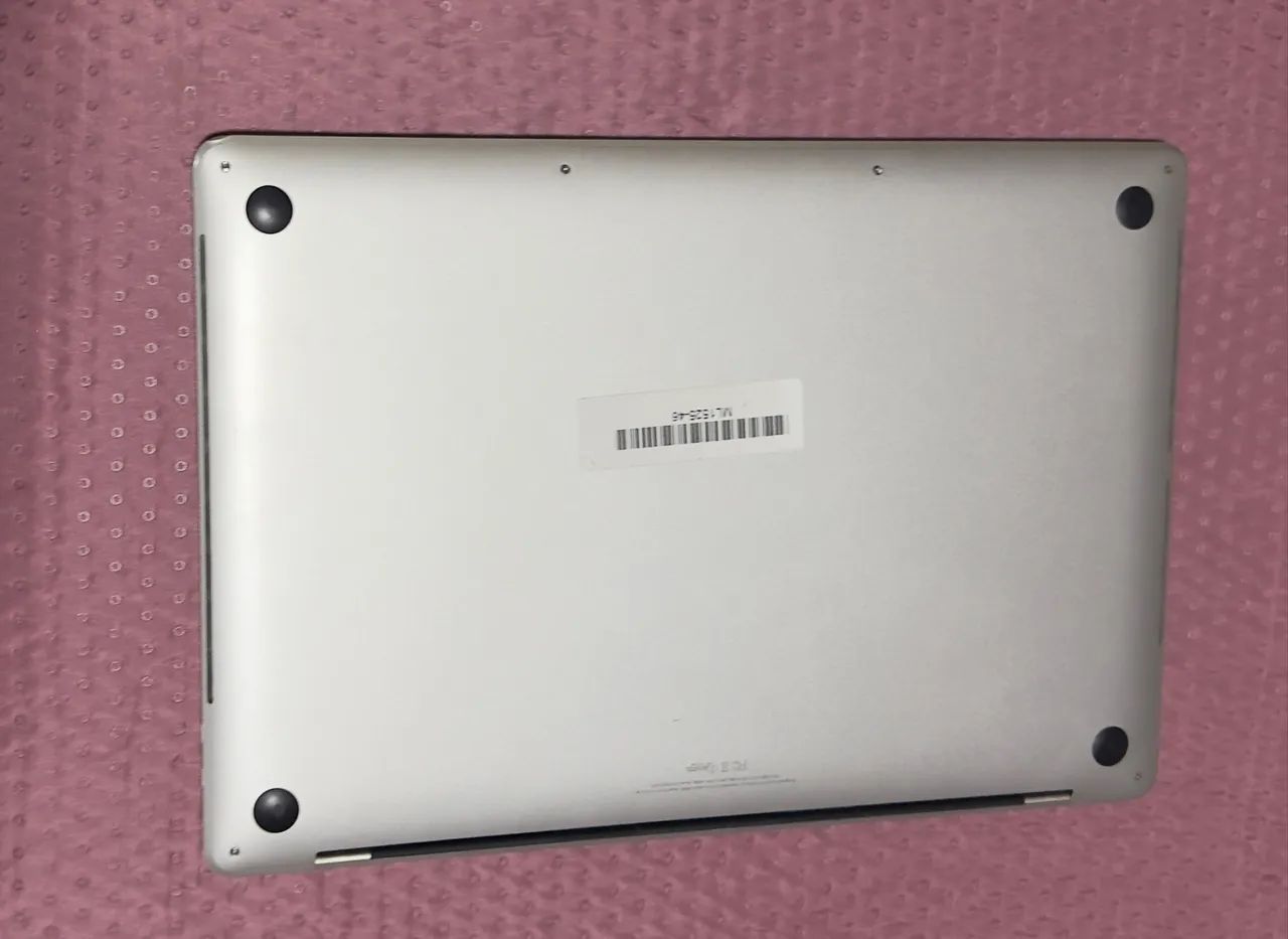 MacBook Pro 15,6 pol i7 macOS sequoia 16g ram - Foto 3