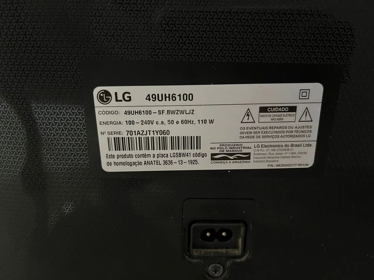 Tv LG 50 polegadas com defeito.  Vendo 310. Pagamento pix ou avista. 