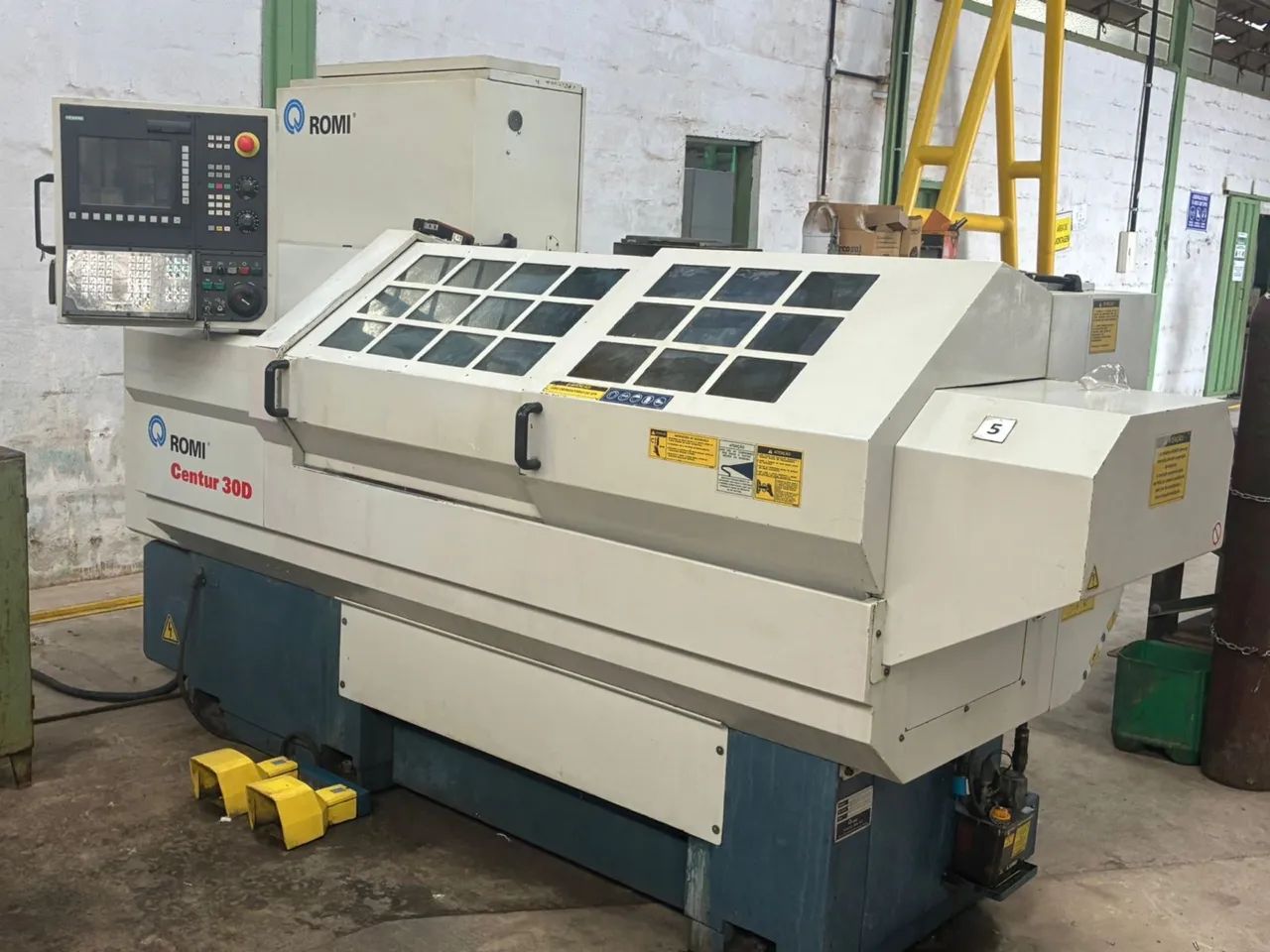Torno Cnc Centur 30D