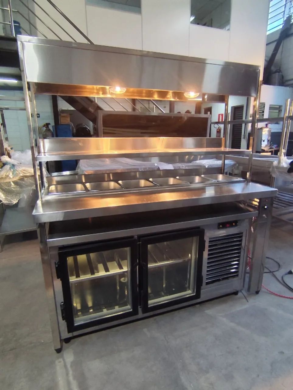 Balcão refrigerado inox com condimentadora cuba 1/4, 1/3 e 1/2 