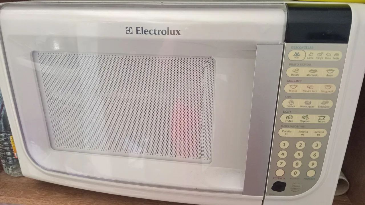 Microondas Electrolux grande - Foto 2