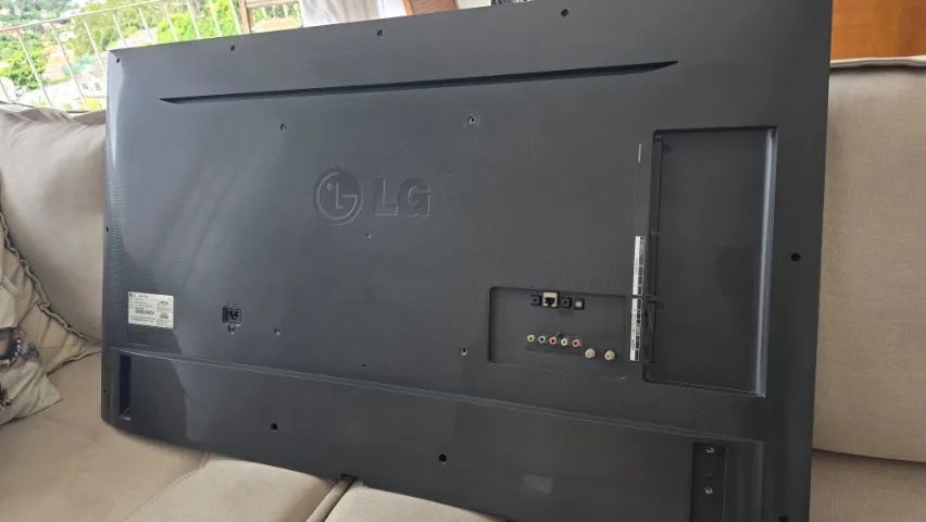 Smart TV LG 49" 4K Ultra HD - Excelente estado - Foto 5