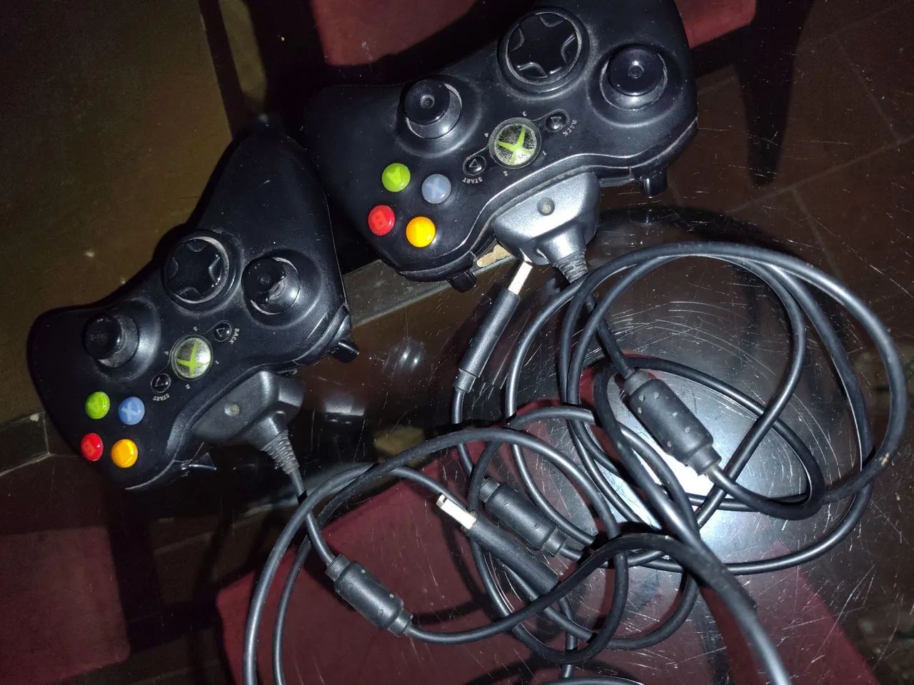 Xbox 360 desbloqueado com 84 jogos 2 controles originais  - Foto 4