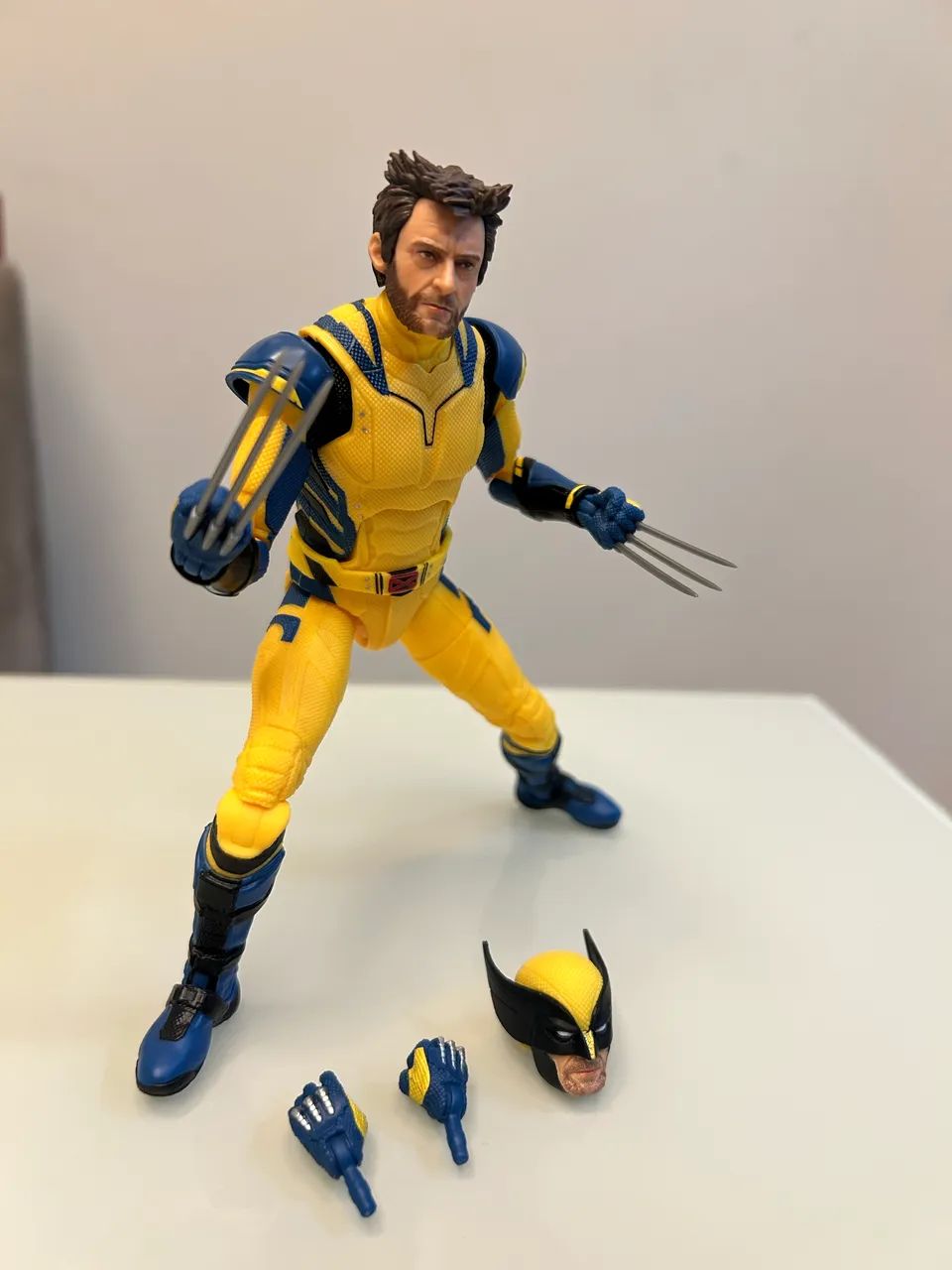 Wolverine Marvel Legends MCU - Foto 2