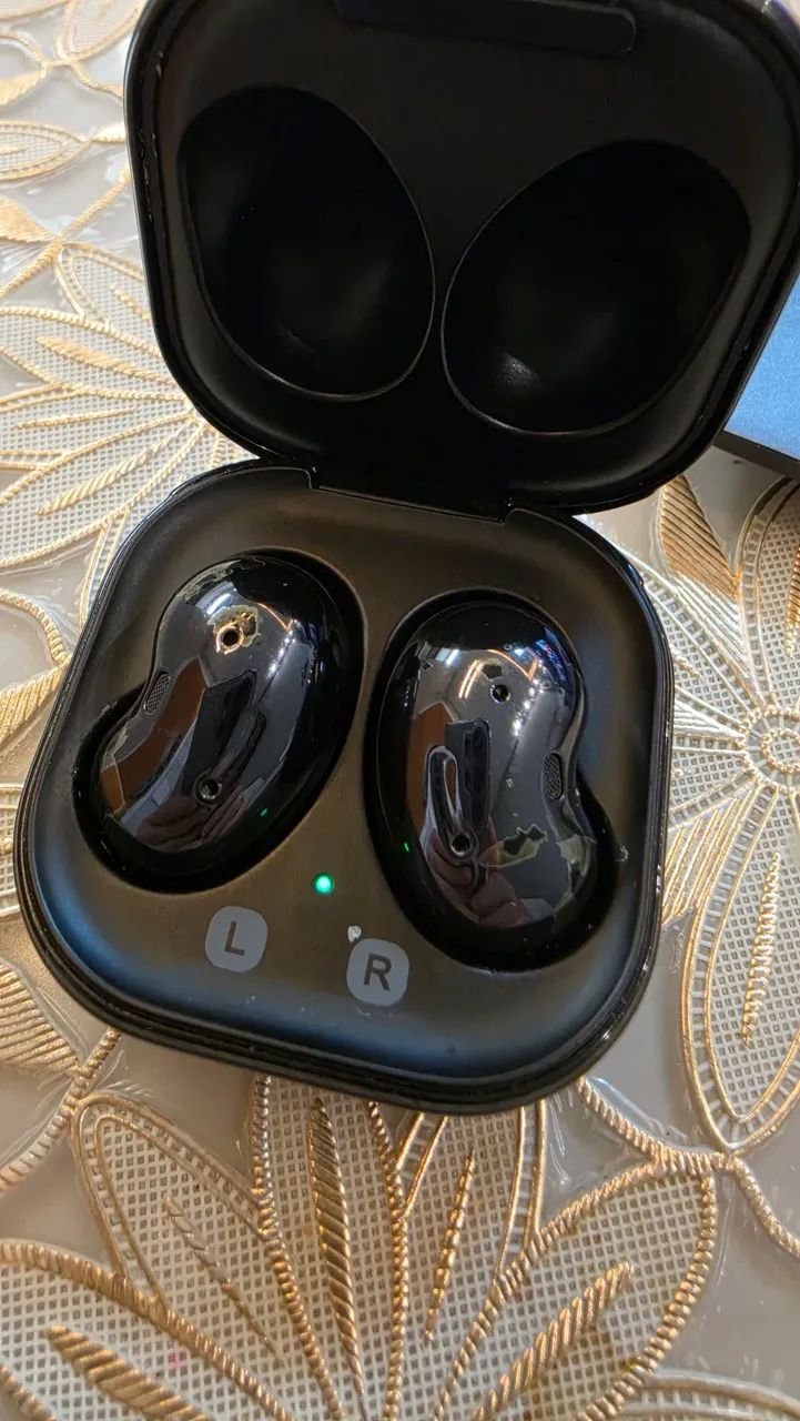 Galaxy buds live - Foto 5