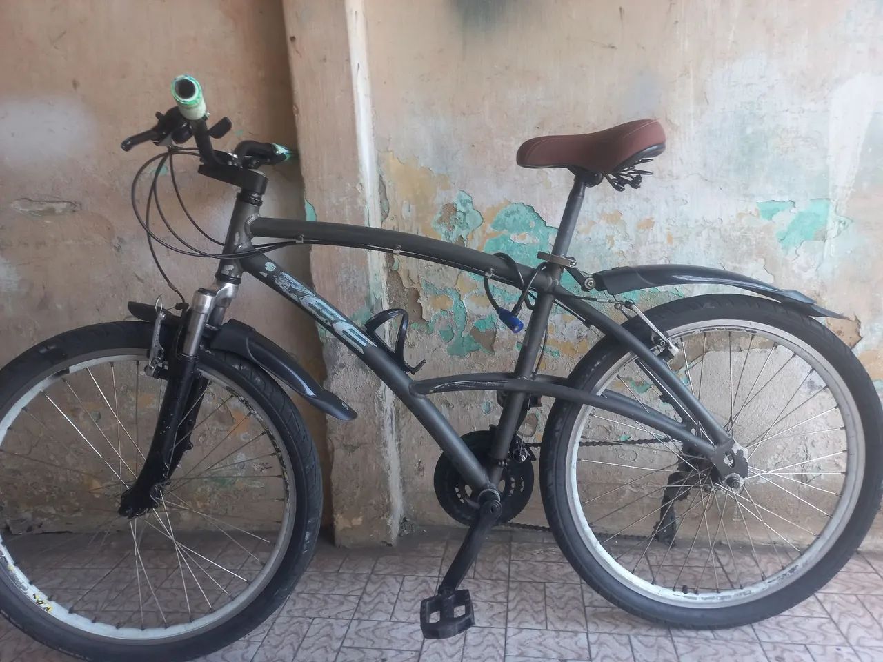 BICICLETA DE ALUMÍNIO COM MARCHA  - Foto 2