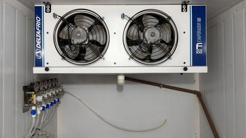Câmara Fria  - EOS - OTIMO ESTADO - Foto 4