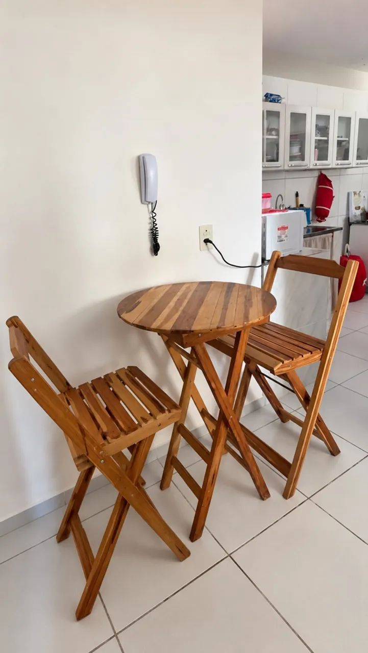 Jogo De Mesa Bistrô C/ 2 Cadeiras Madeira 