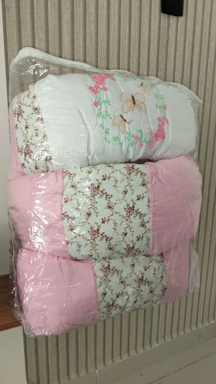 Kit berço feminino 