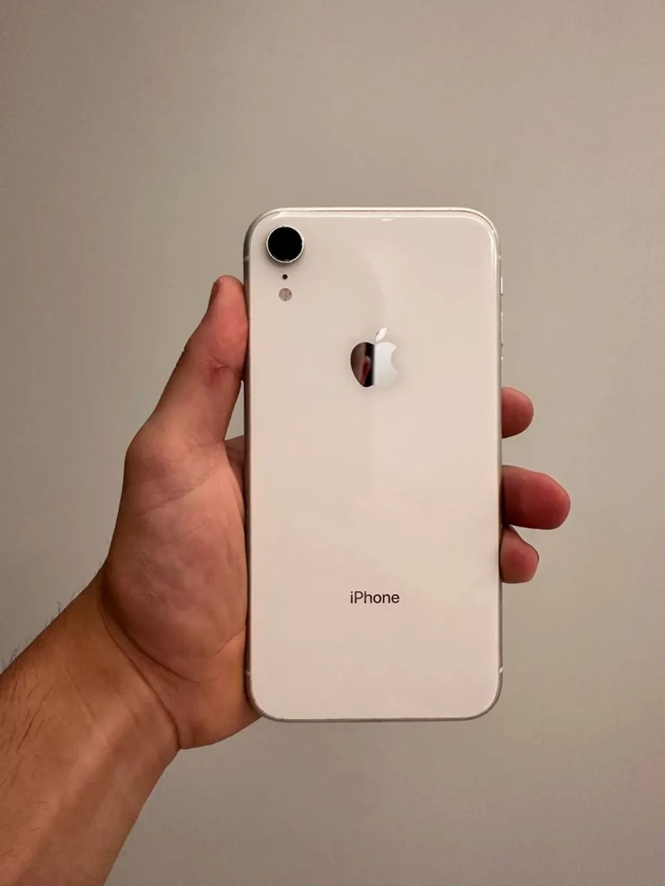 IPHONE XR 64GB SEM DETALHES 