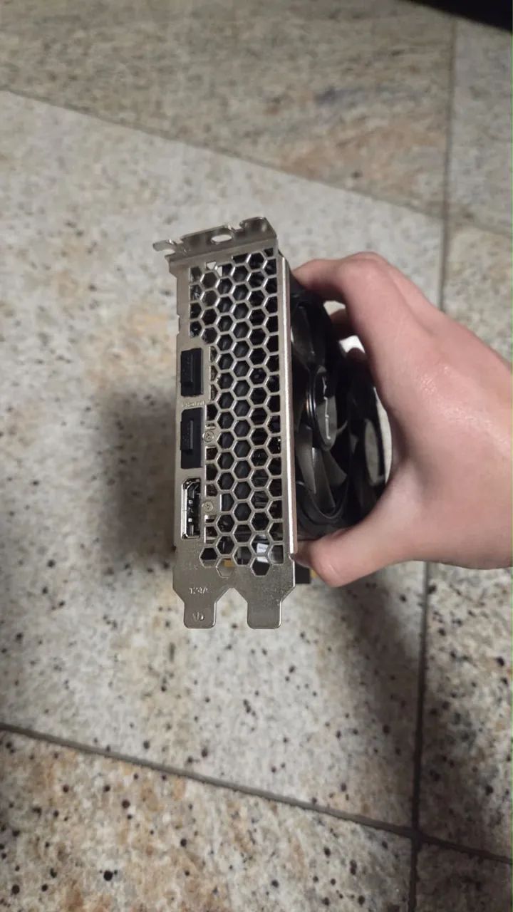 GTX 1650 4gb - Foto 3