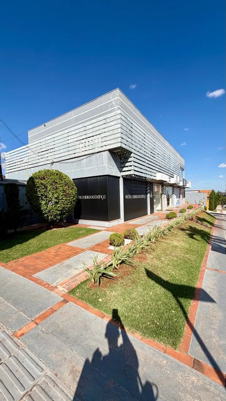 Alugo sala comercial no bairro Santa Fé