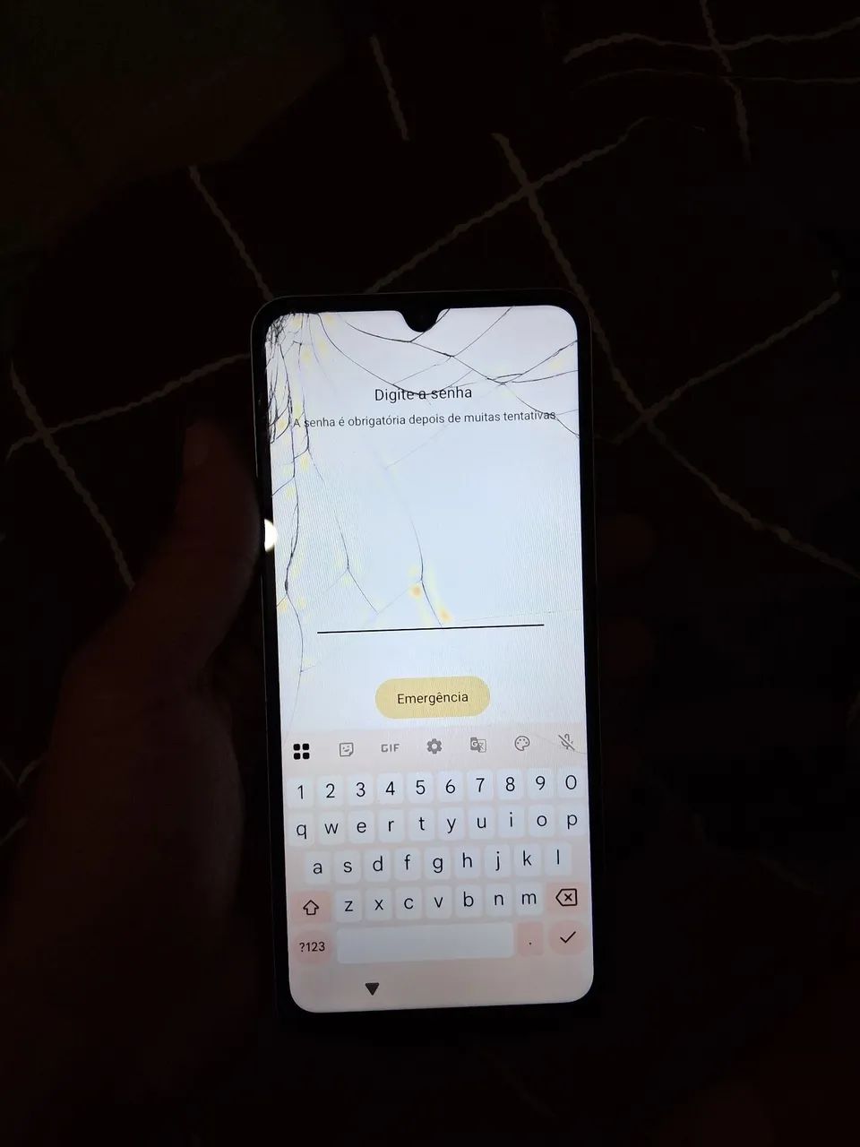 Celular poço c71