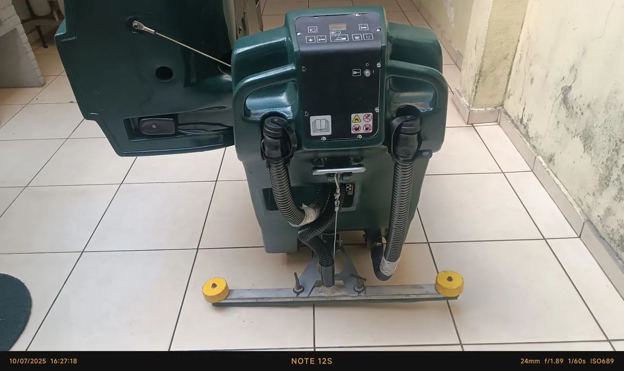 Lavadora de piso B70 - Foto 4