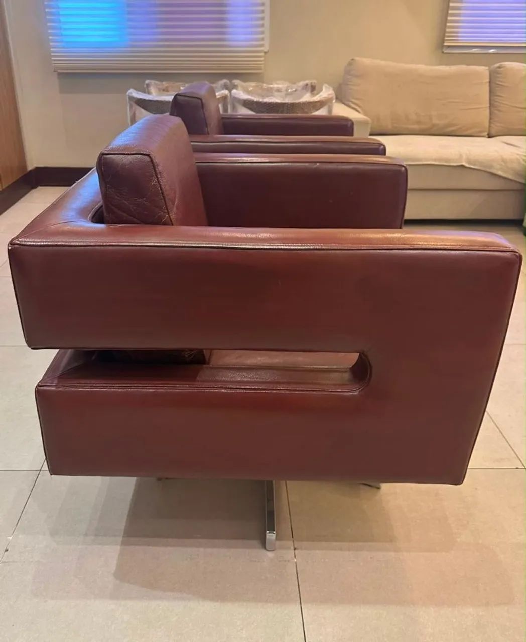 Poltronas couro  - Foto 2