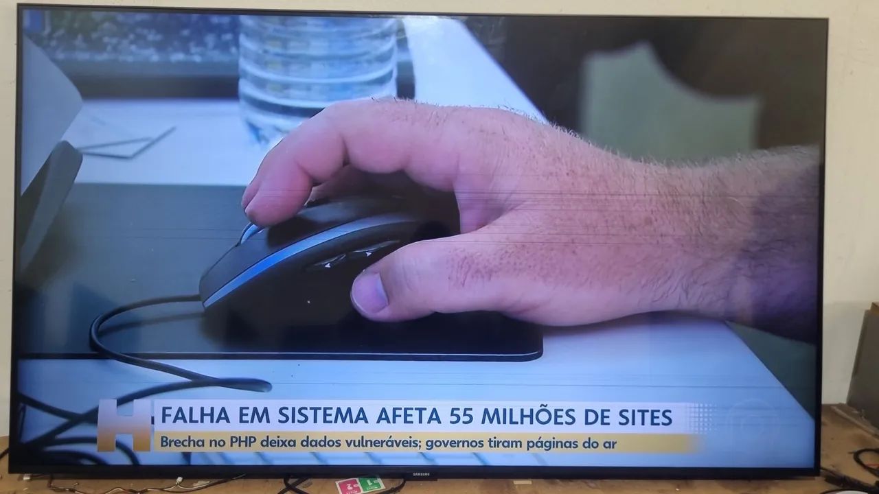 Smartv samsung 50 polegadas detalhe linha
