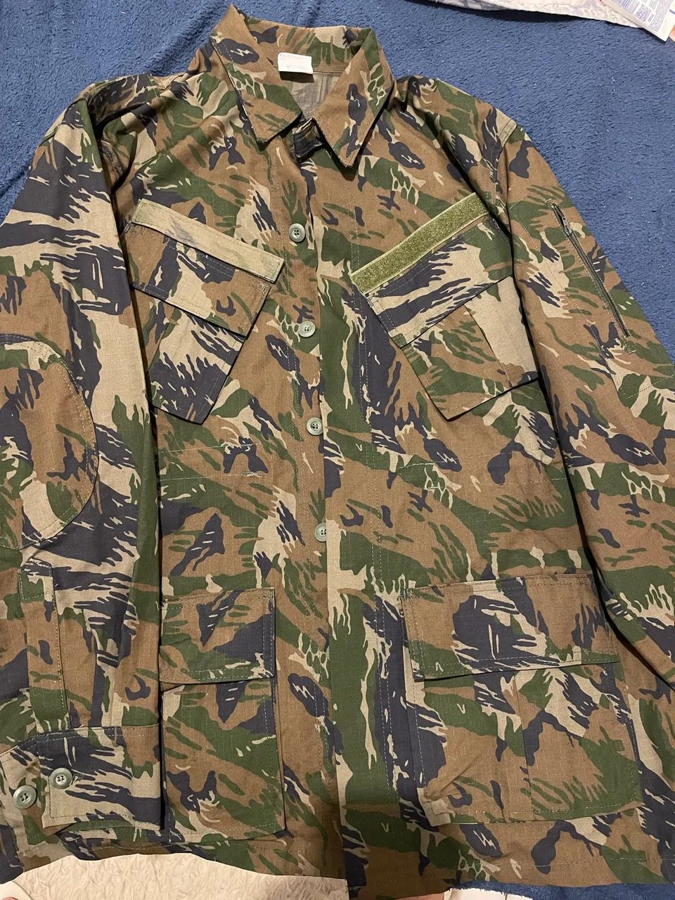 Gandola do 10º uniforme FAB