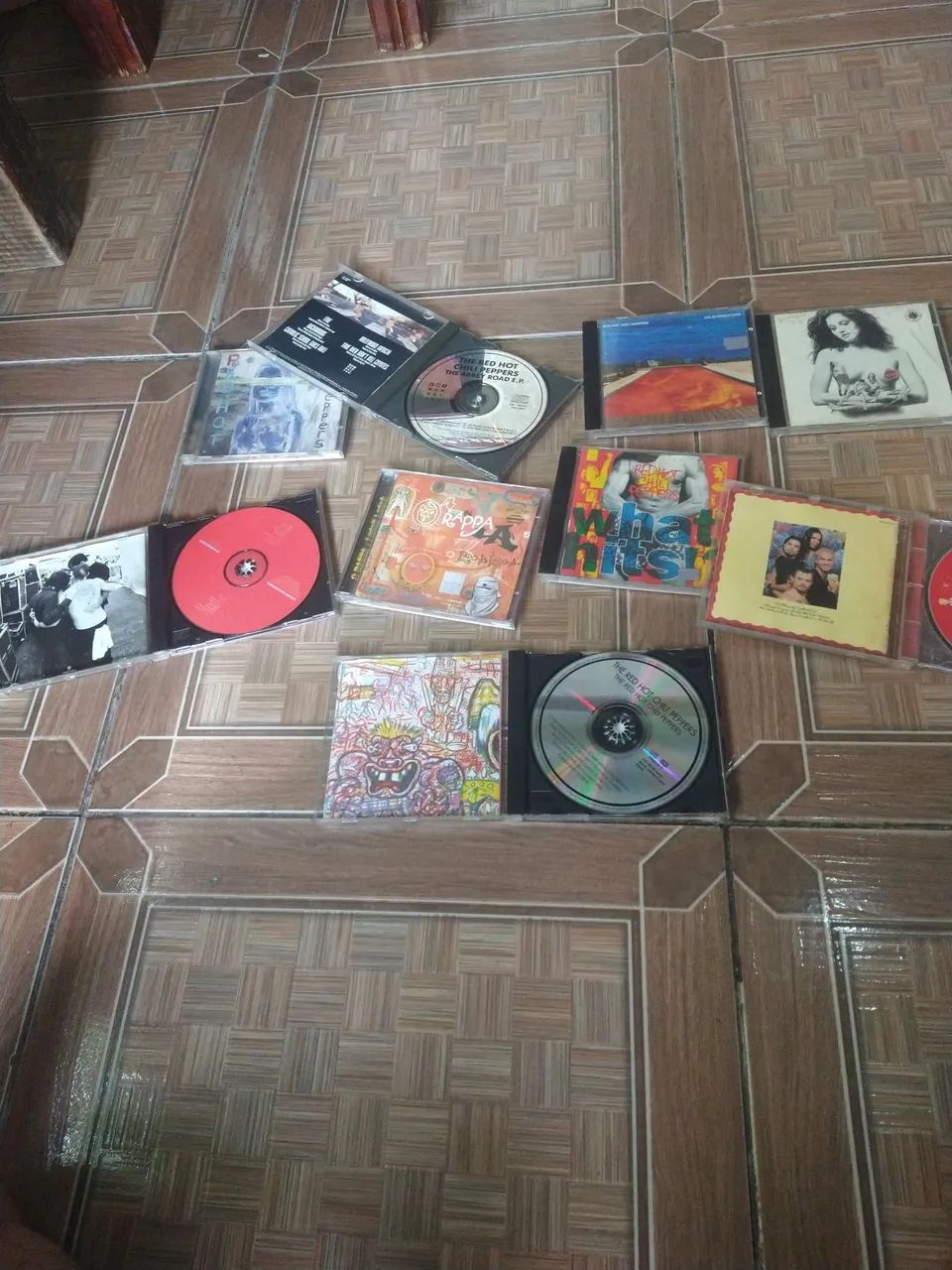 9 .CDS .the red hot chili peppers - Foto 4